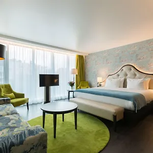 **** Hotel Thon Bristol Stephanie Belgique